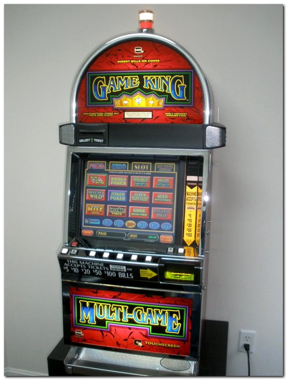 $410 Gratis kasinobiljett på Red Bet Casino